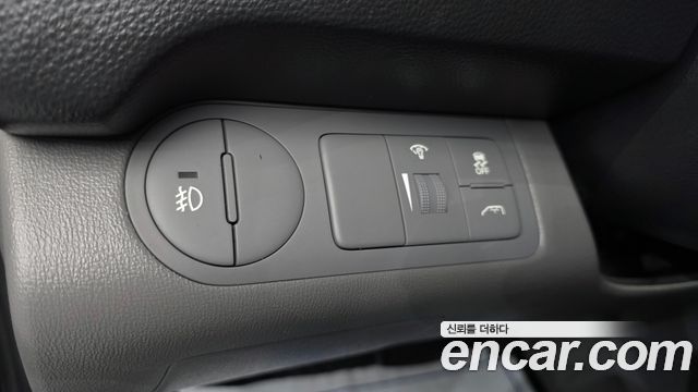 Hyundai Starex 2016 — photo 26