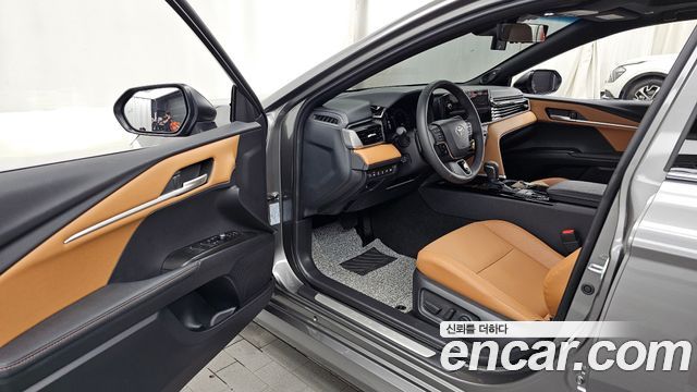 Toyota Camry 2026 — photo 13