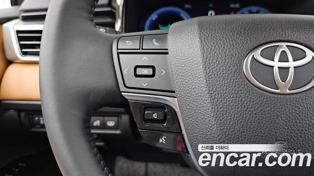 Toyota Camry 2026 — photo 16