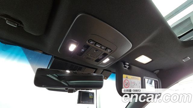 Toyota Camry 2026 — photo 32