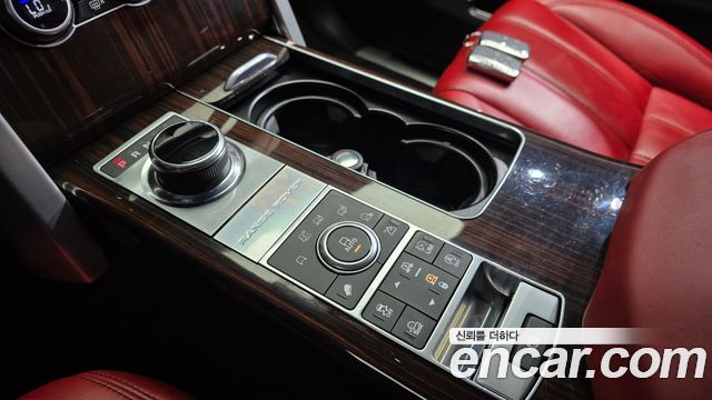 Land Rover Range Rover 2017 — photo 9