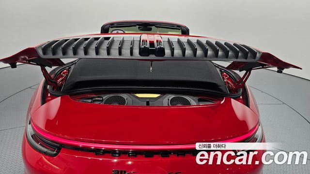 Porsche 911 2021 — photo 6