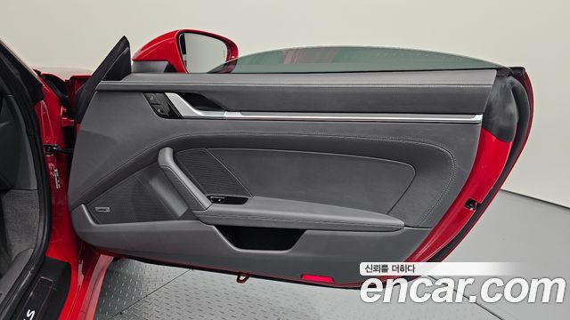 Porsche 911 2021 — photo 14