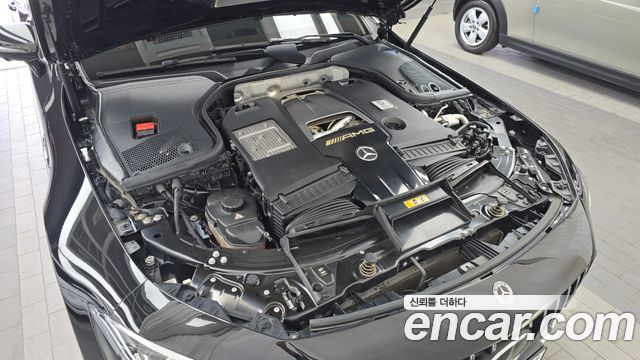 Mercedes-Benz AMG GT 2021 — photo 6