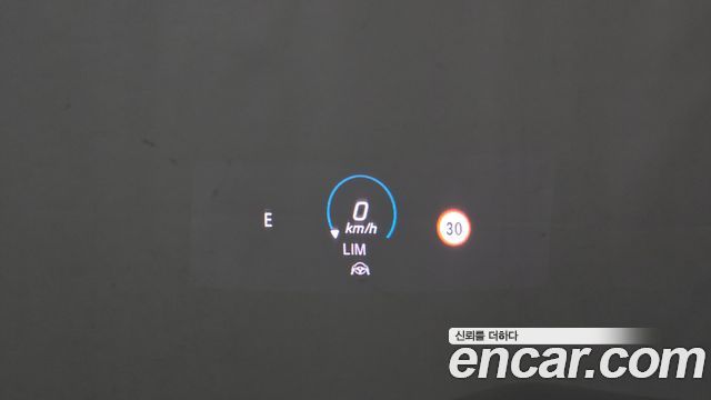 Mercedes-Benz AMG GT 2021 — photo 17