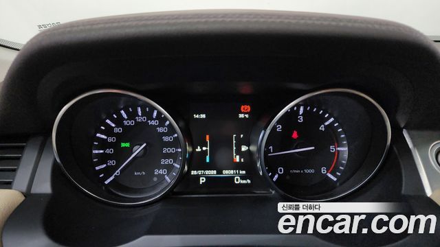 Land Rover Range Rover Evoque 2015 — photo 8