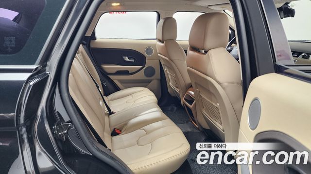Land Rover Range Rover Evoque 2015 — photo 11