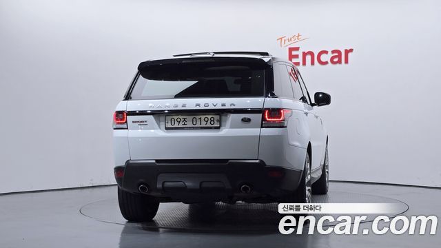 Land Rover Range Rover Sport 2016 — photo 4