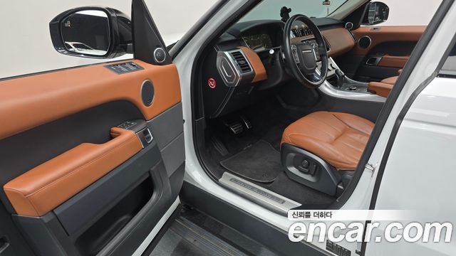 Land Rover Range Rover Sport 2016 — photo 10