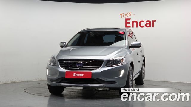 Volvo XC60 2017 — photo 3