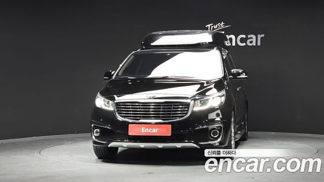 Kia Canival 2018 — photo 3