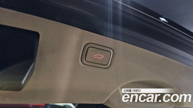 Kia Canival 2018 — photo 17
