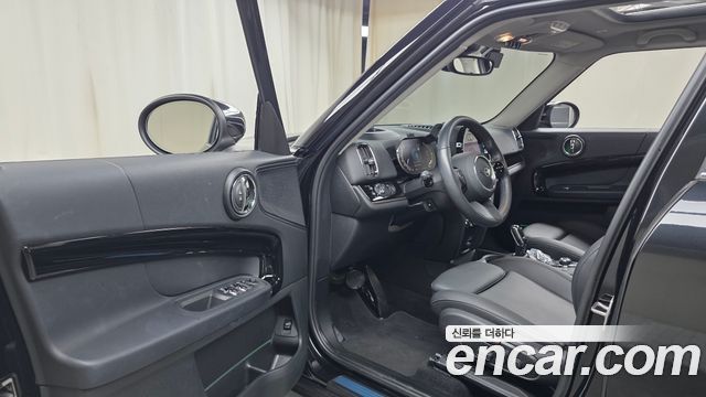 Mini Countryman 2023 — photo 13