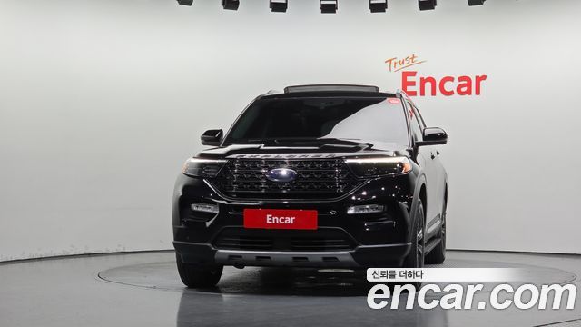 Ford Explorer 2020 — photo 3