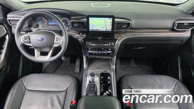 Ford Explorer 2020 — photo 10