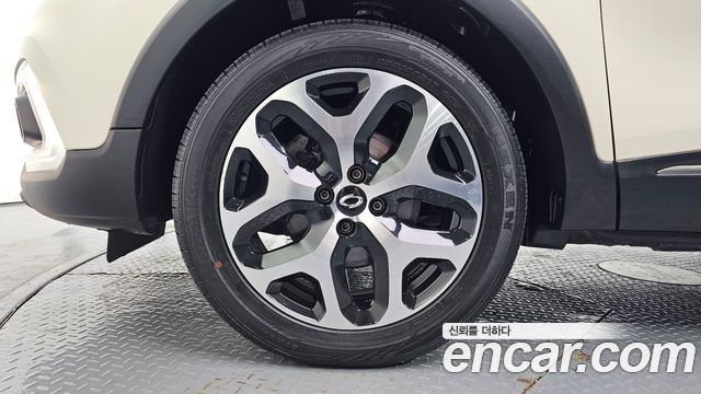 Renault Korea QM3 2019 — photo 5