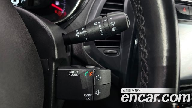 Renault Korea QM3 2019 — photo 16
