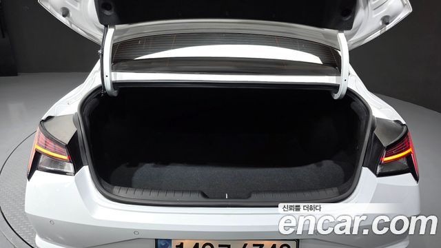 Hyundai AVANTE 2022 — photo 20