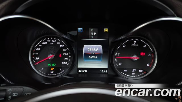 Mercedes-Benz GLC-Class 2017 — photo 8
