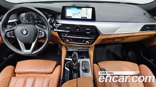 BMW 5-Series 2018 — photo 7