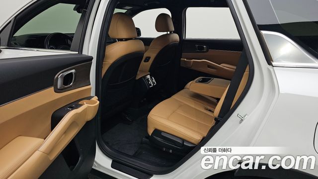 Kia Sorento 2021 — photo 16