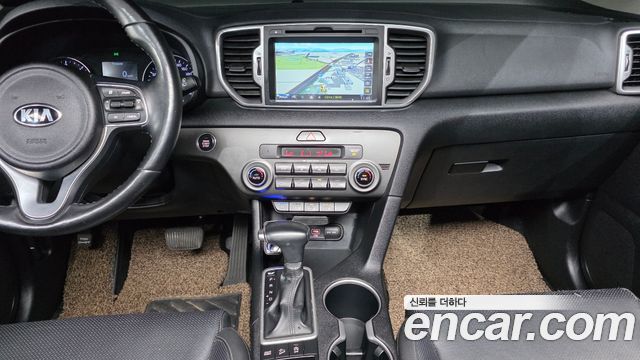 Kia Sportage 2017 — photo 15
