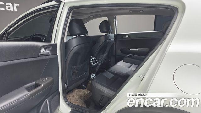 Kia Sportage 2017 — photo 17