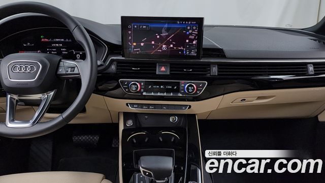 Audi A4 2022 — photo 14