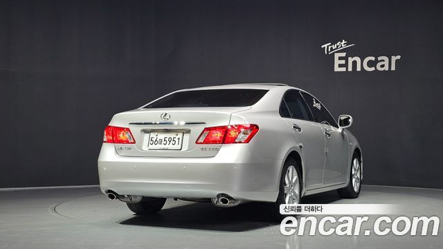 Lexus ES 2009 — photo 2
