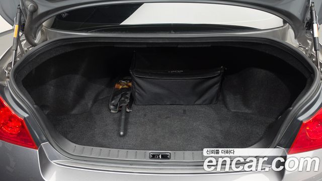 Infiniti G 2011 — photo 20