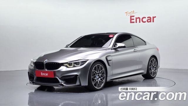 BMW M4 2018 — photo 1