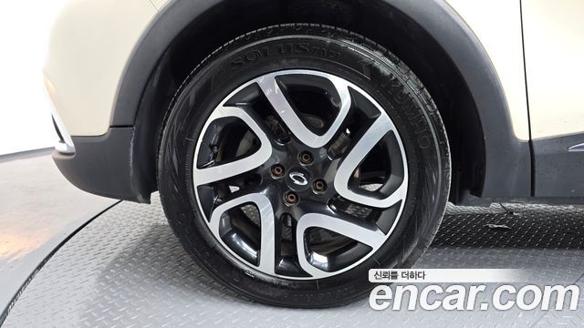 Renault Korea QM3 2015 — photo 5