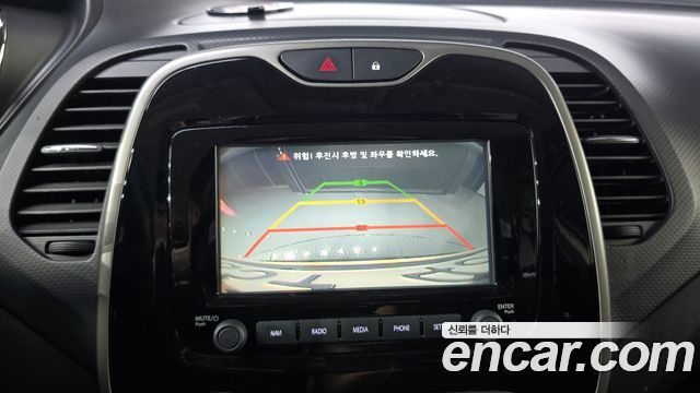 Renault Korea QM3 2015 — photo 14