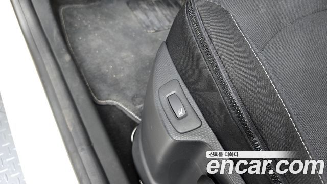 Renault Korea QM3 2015 — photo 15