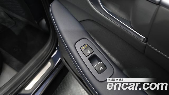 Hyundai Sonata 2022 — photo 19
