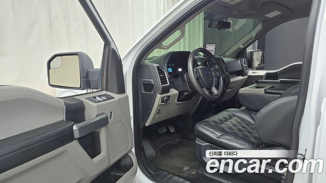 Ford F150 2016 — photo 10