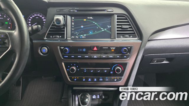 Hyundai Sonata 2017 — photo 20