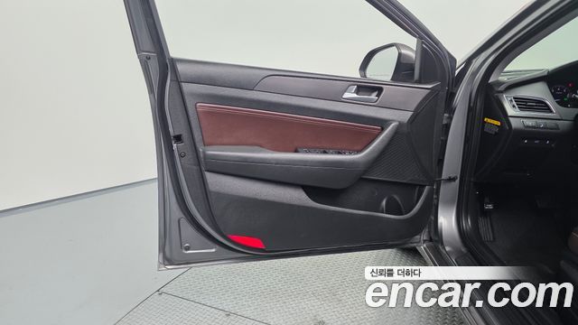 Hyundai Sonata 2017 — photo 14