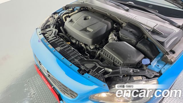 Volvo S60 2015 — photo 6