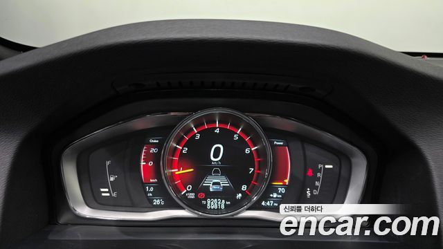 Volvo S60 2015 — photo 8