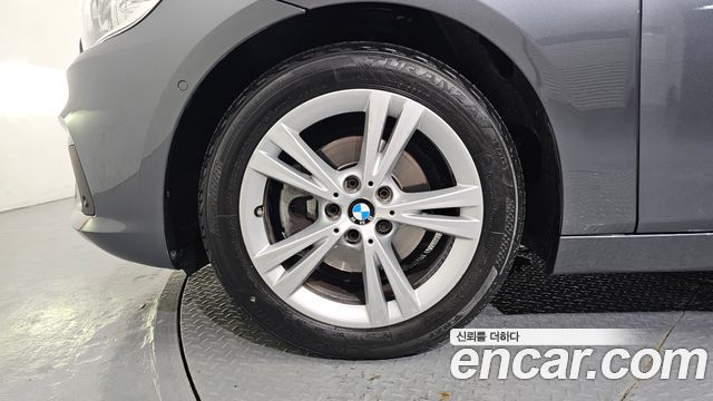 BMW 2-Series 2017 — photo 5