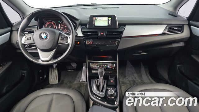 BMW 2-Series 2017 — photo 7