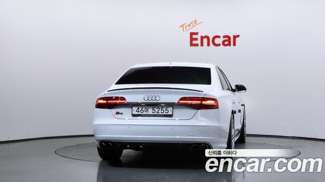 Audi S8 2015 — photo 4