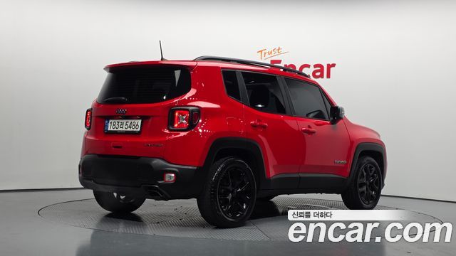 Jeep Renegade 2022 — photo 2
