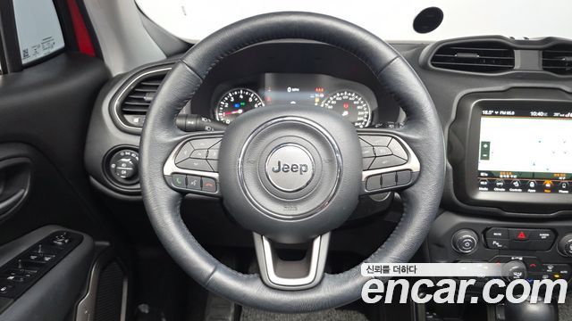 Jeep Renegade 2022 — photo 13