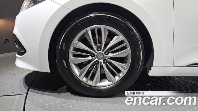 Hyundai Grandeur 2017 — photo 5
