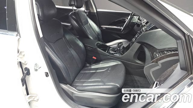 Hyundai Grandeur 2017 — photo 12
