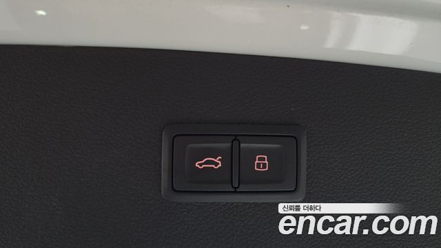 Audi A7 2016 — photo 17