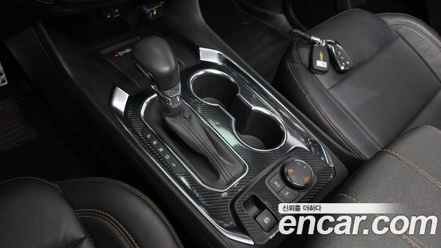 Chevrolet Korea Traverse 2021 — photo 12