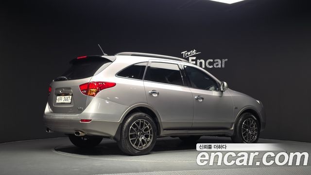 Hyundai Veracruz 2011 — photo 2